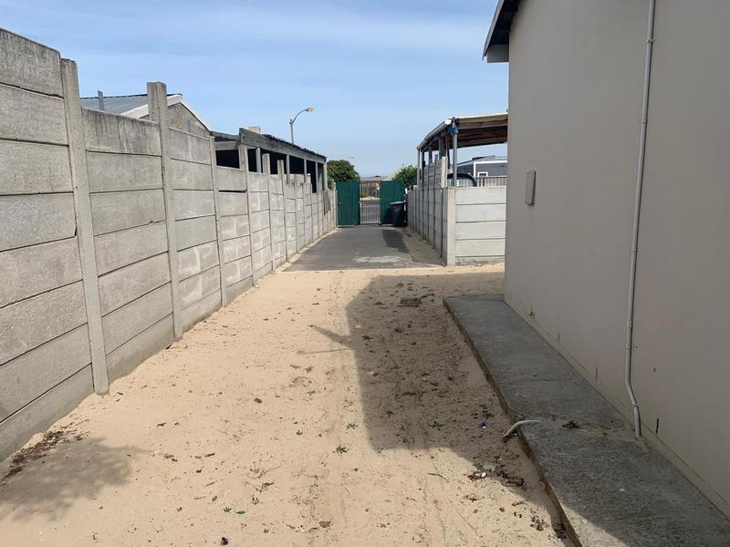 2 Bedroom Property for Sale in Malibu Village Western Cape